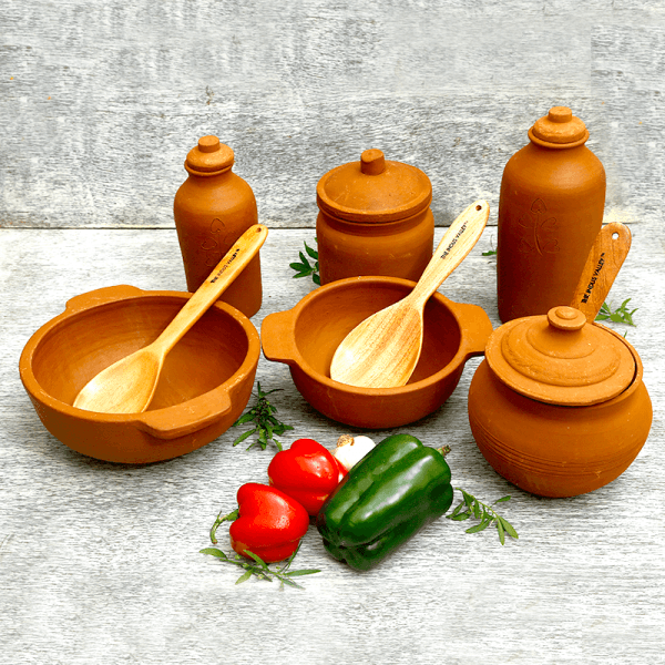 How To Harness the Benefits of Traditional Clay Cookware