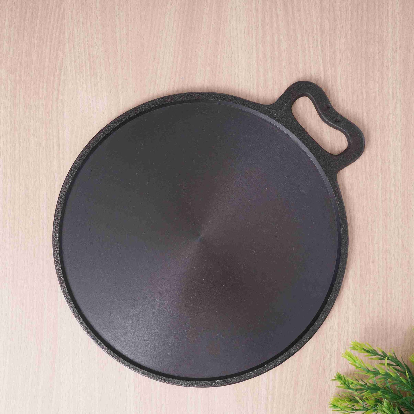 Super Smooth Cast Iron Tawa + Free ₹110 Spatula, Pre-seasoned, Nonstick, 100% Pure, Toxin-free, 30.5cm, 2.3kg